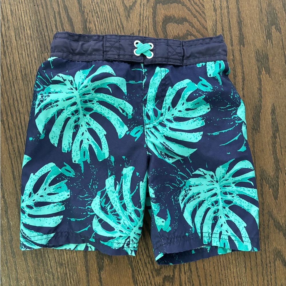 Boys swim shorts/trunks